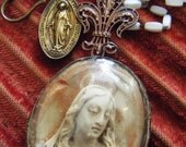 Antique French meerschaum necklace hand carved madonna mop rosary fleur de lis filigree vintage jewelry assemblage