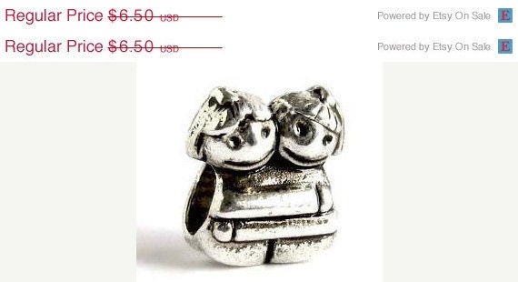 30% CEARANCe SALe and FREe SHIPPING  european beads HUGs charm PBB474