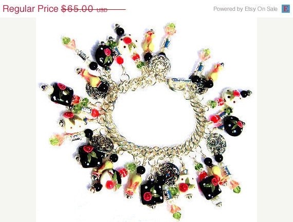 30% CEARANCe SALe and FREE SHIPPING   Lampwork Chunky Charm Bracelet LB001 handmade