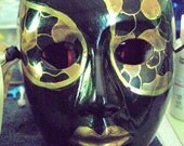 a african style mask by thepresentspalace