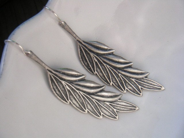 Silvery Leaf Drops