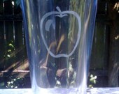 Apple Etched Glass Pint Glass