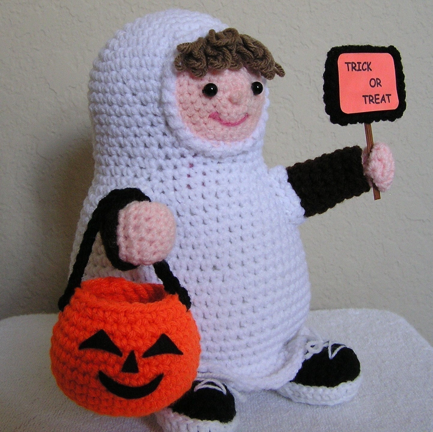 LITTLE TRICK OR TREATER PDF CROCHET PATTERN