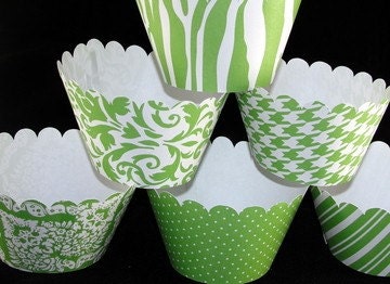 Green and White cupcake wrappers