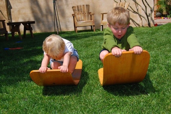 Curvy Board/ Wooden balancing board Natural finish green logo