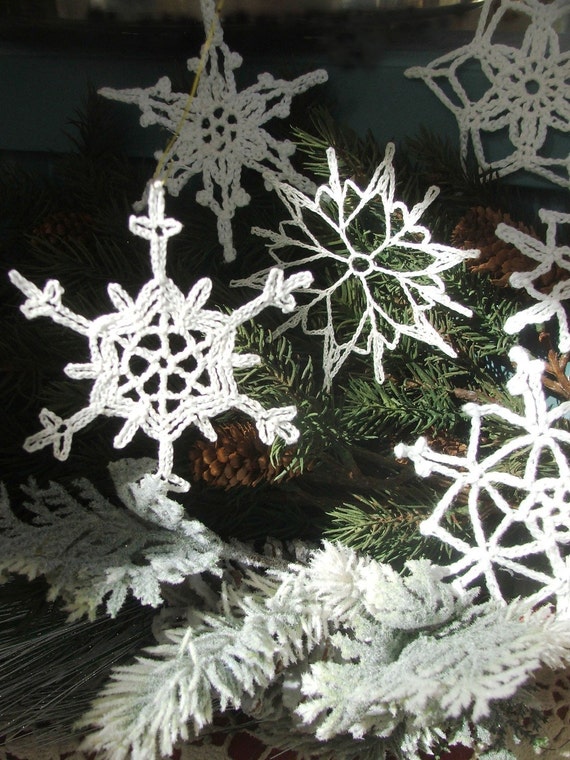 PATTERNS - Christmas Snowflake Ornaments - Susan's Easy Collection