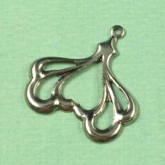 6 Antique Silver Earring Jewelry Findings Pendant Filigree 76