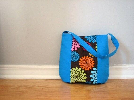 Rounded Shoulder Tote Bag - Blue Creamsicle Medallion