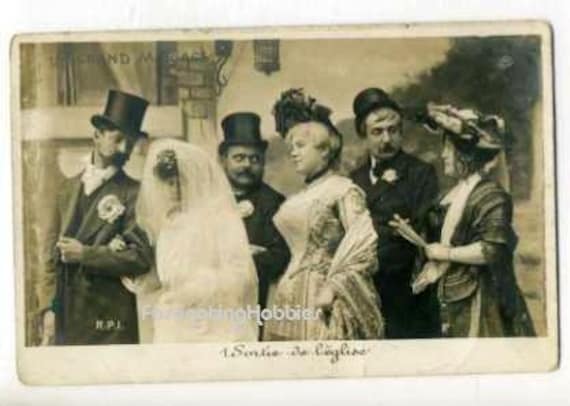 french real photo portrait postcard theme wedding couple and relatives