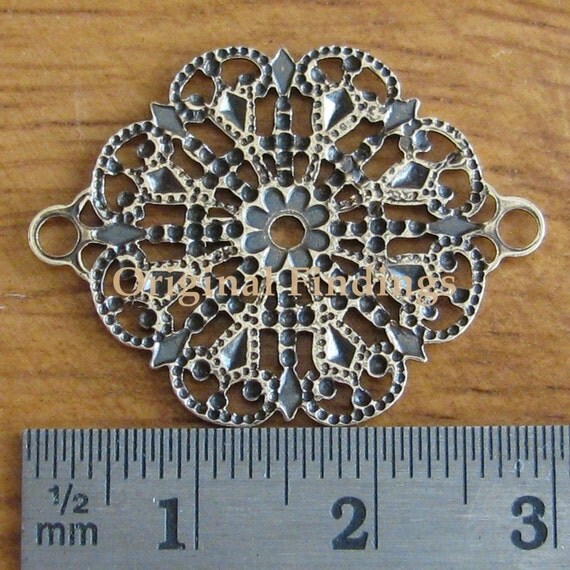 Round Brass Filigree Connector 2 Rings Antiqued Brass Jewelry Findings 1021 - 6 pcs