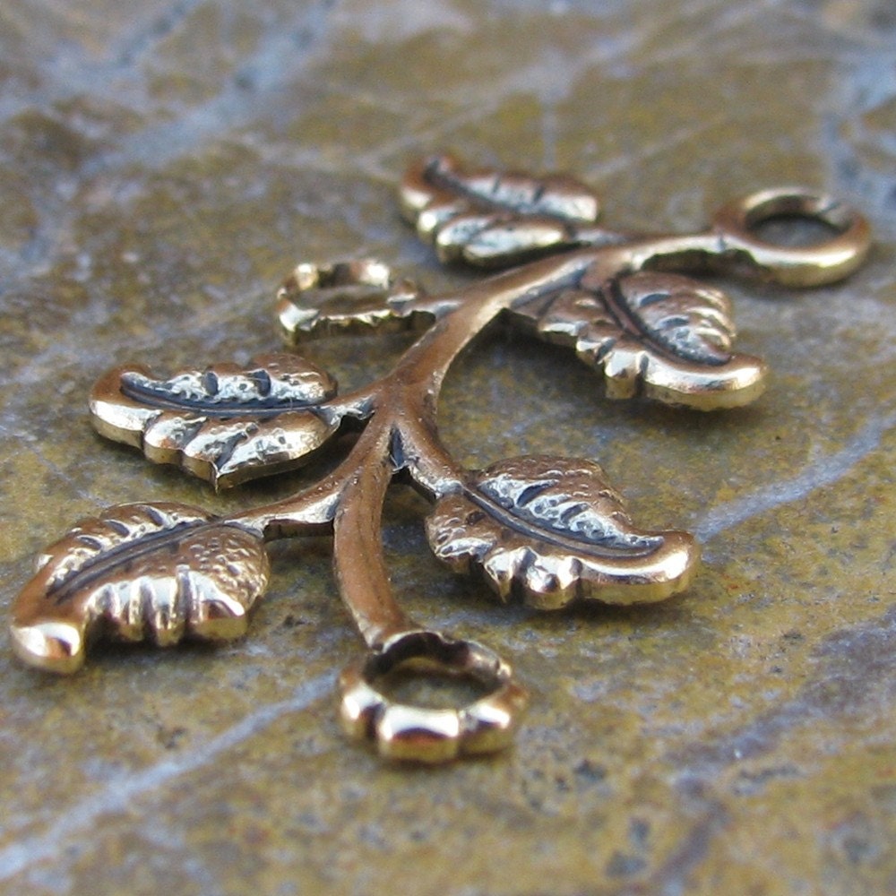 6 Antique Gold Left Side Leaf Branch Ivy Connectors Finding 1054