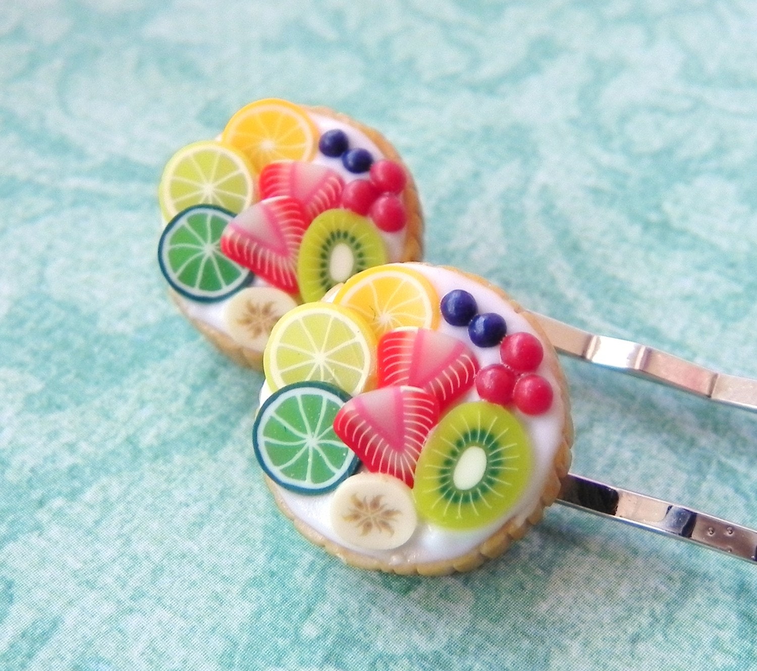 Fruit tart bobby pins