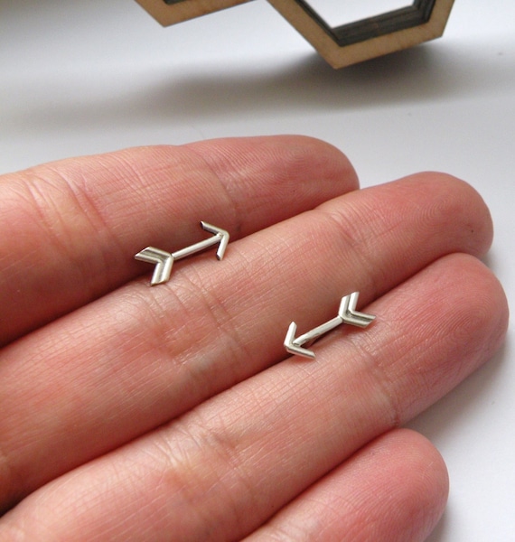 Taking Aim - arrows earrings in sterling silver