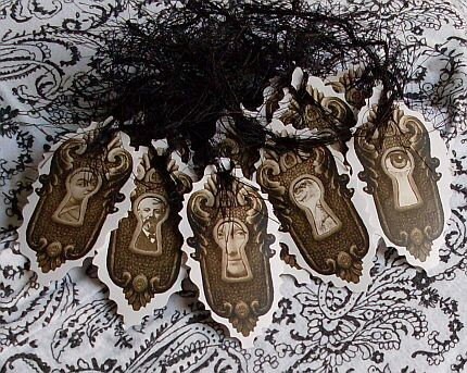 Face in a Keyhole Gothic Bizarre Gift Tags Spooky