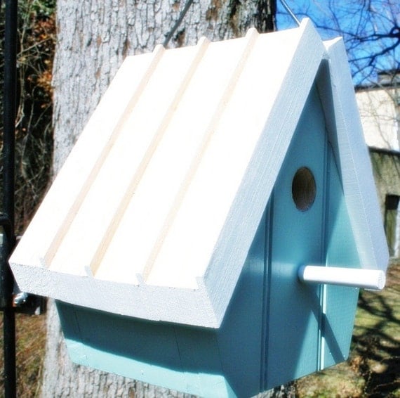 Upcycled Reclaimed Bird House/Nest Box for Bluebird, Chickadee, Nuthatch, Titmouse or Carolina Wrens, bird, bird lovers, love birds, eggs, egg, nesting, nest, home, sweet home, home decor, house decor, wall decor, Great gift for your Birder friends