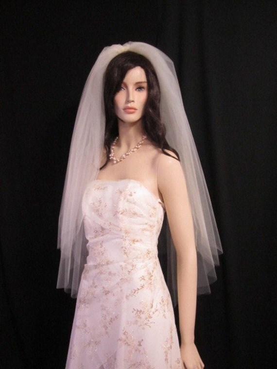 3 tier wedding veil 40 inches circular drop extra puffy volume white 