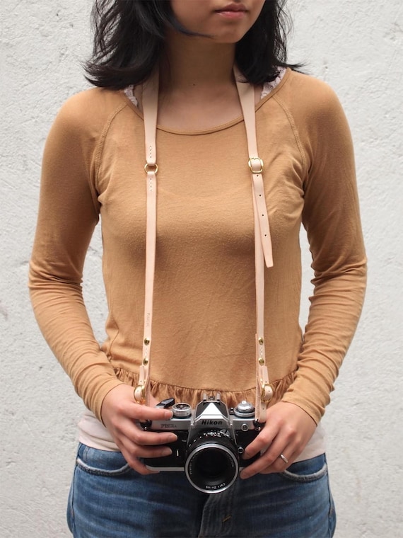 Personalized Camera Neck Strap with Adjustable Length - Leather - Nude - Hand Stitched