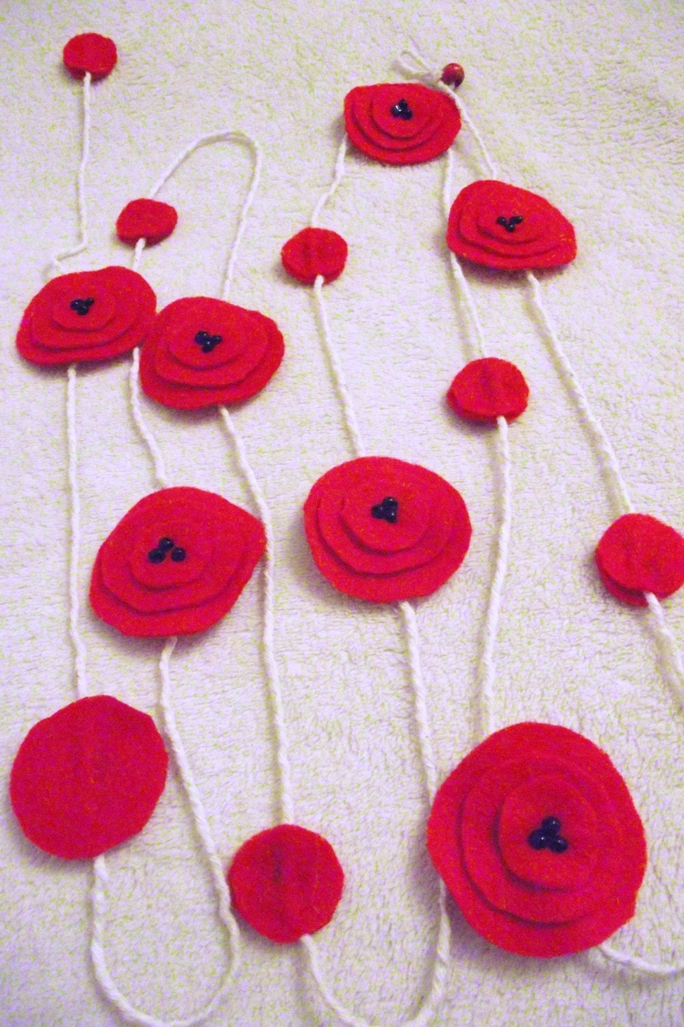 Handmade Red Felt Garland Poppy Flowers home decor ornament wall art