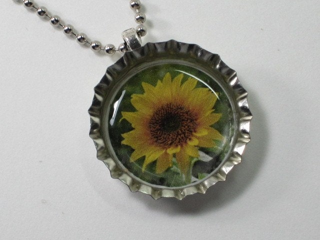 Bottlecap Necklace - Sunflower
