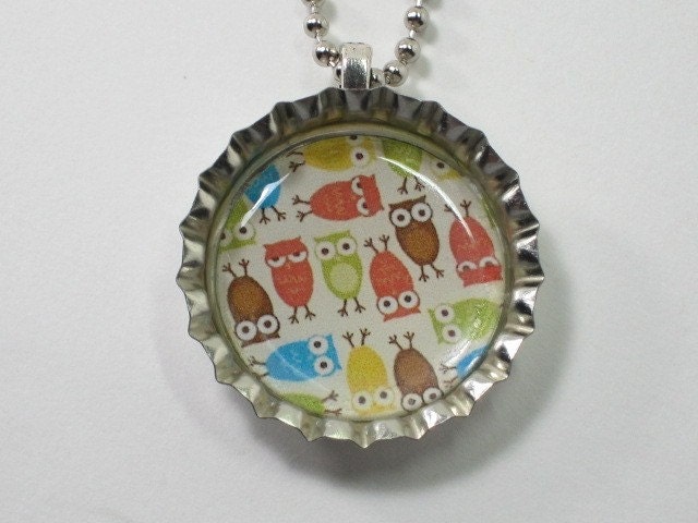 Bottlecap Necklace - Owl Collage