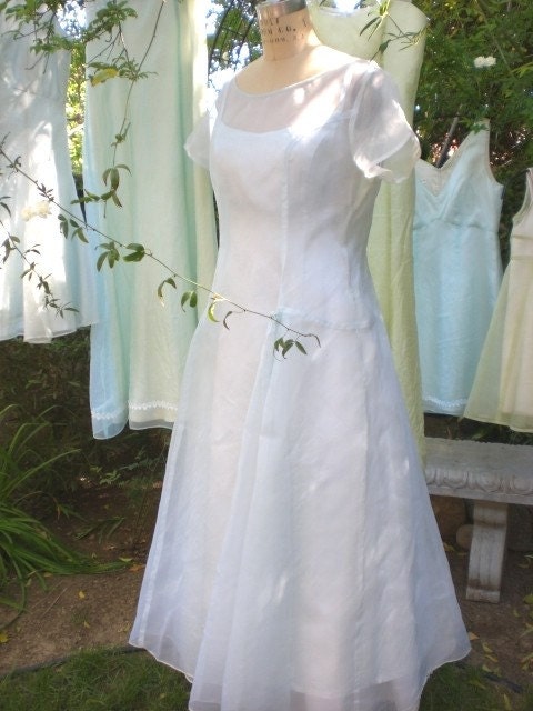Size 12 French Country Alternative Silk Wedding Dress with Slip