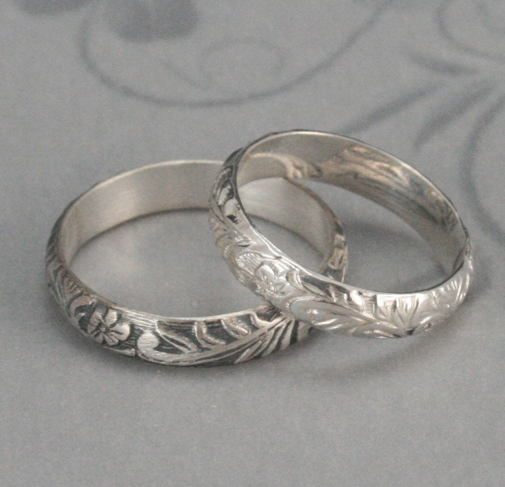 Neoclassical Floral RingSterling Silver Floral Patterned Wedding Band