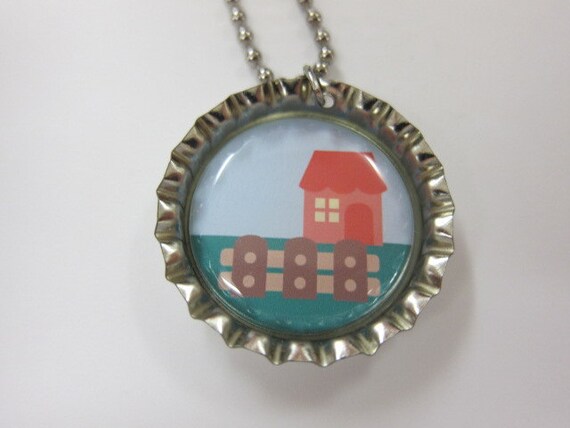 Bottlecap Necklace - Cute House with Picket Fence