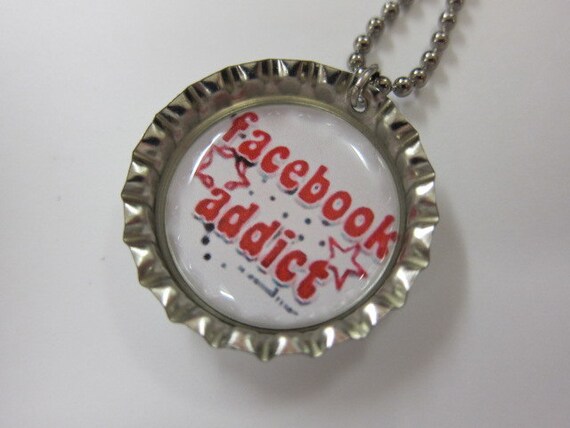Bottlecap Necklace - Facebook Addict
