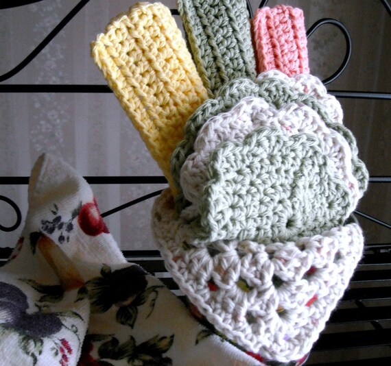 Kitchen Dishcloth Crochet Gift Set in Flower Tin Bucket 10 pcs