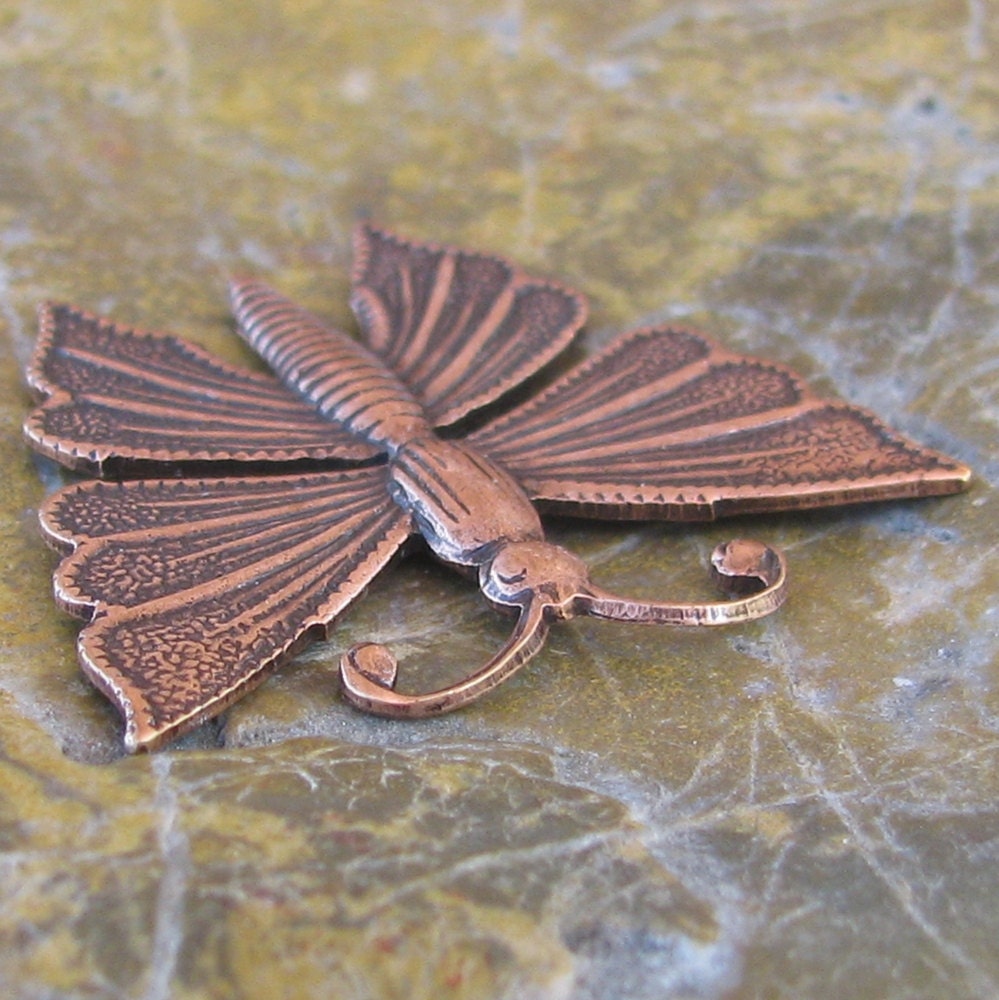 Sale - 2 New Antiqued Copper Brass Butterfly Metal Stampings Jewelry Finding Embellishment CO039