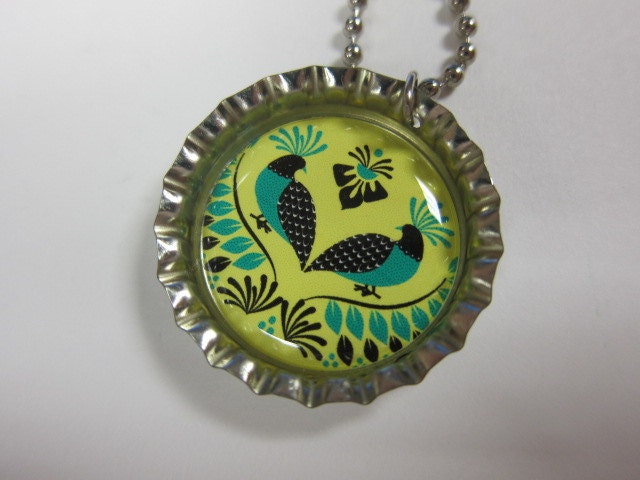Bottlecap Necklace - Russian Folk Love Birds in Green and Yellow
