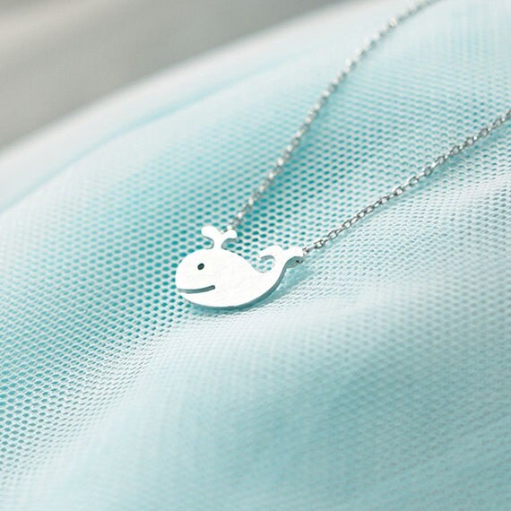 Happy whale necklace in matte silver