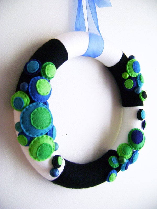 Felt and Yarn Wreath - The Peacock - Dot and Bauble - Black Lime Green White Teal Blue