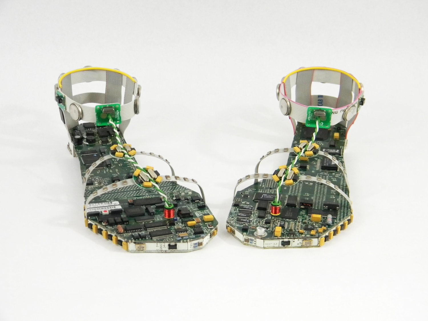 http://img2.etsystatic.com/il_570xN.252342590.jpg