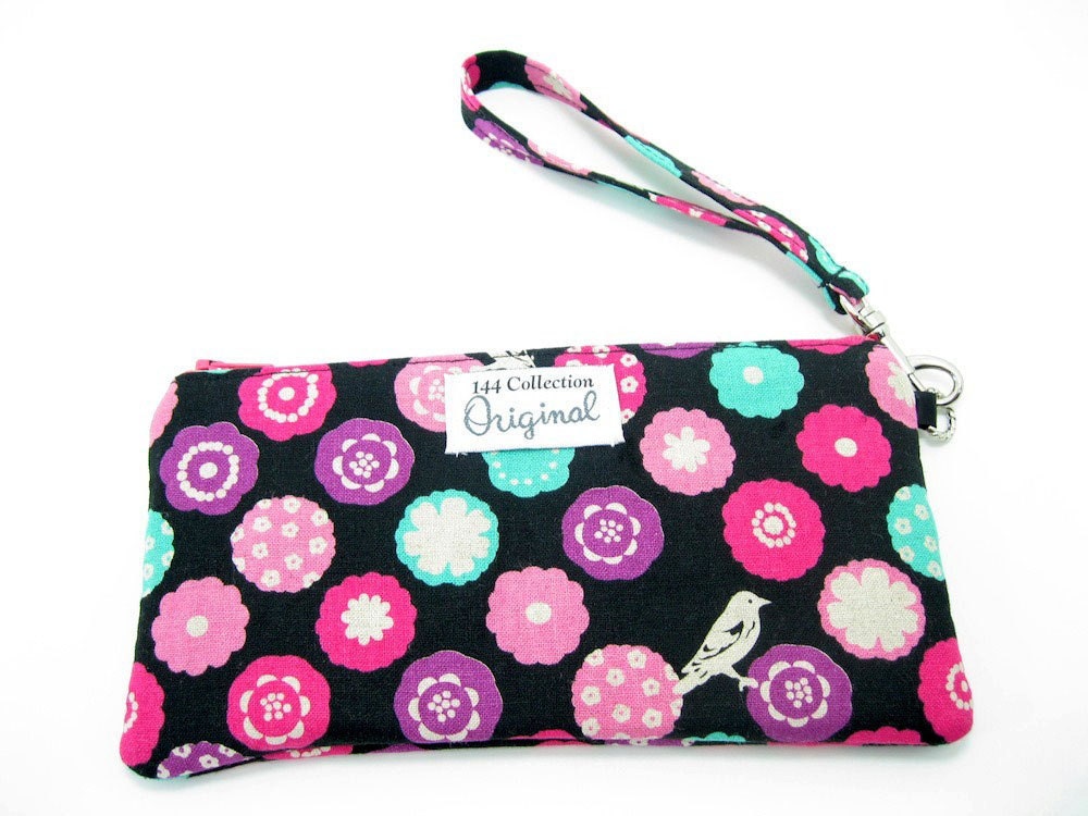 Wristlet - Echino Bonbon Black Wristlet