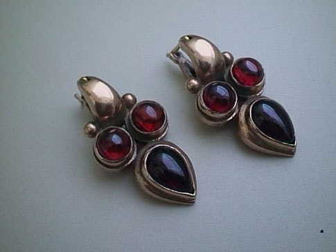 earring silver red gold 9k and garnets