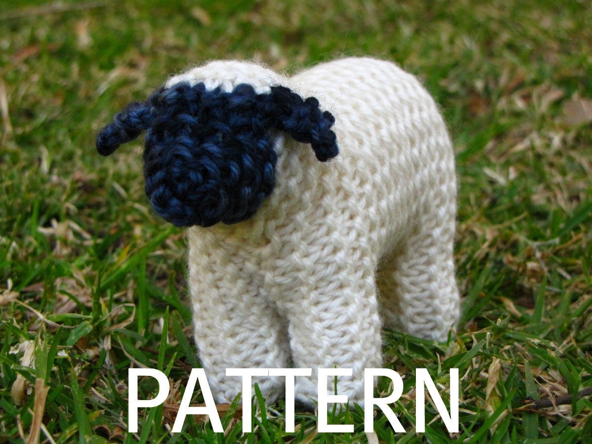 Waldorf Toy, Suffolk Sheep Knitting Pattern (PDF)