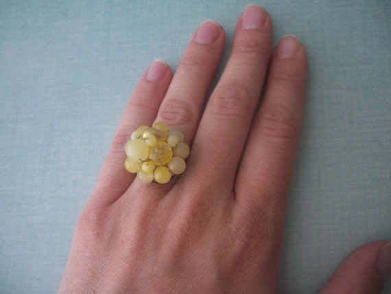 Lovely yellow vintage adjustable ring