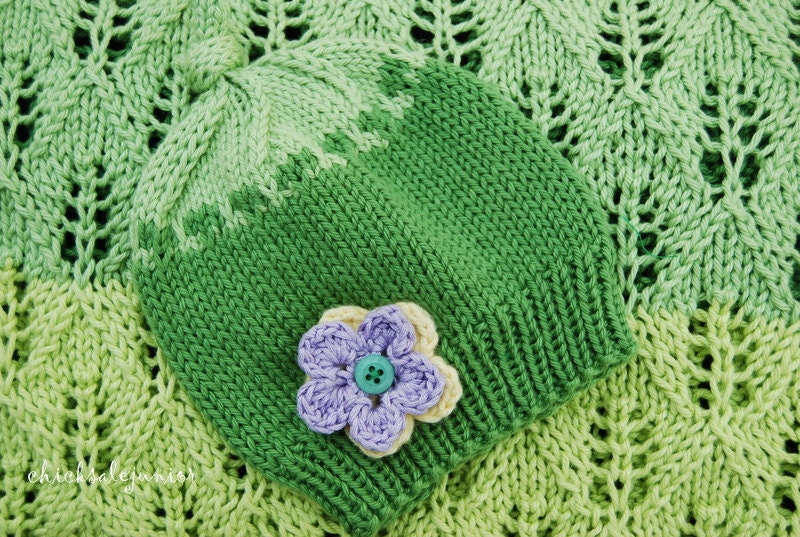 مجموعه ای پتو و کلاه ، درخشش الیاف طبیعی پنبه handknit پتو توری در 3 رنگ سبز فام سرپا نگه داشتن عکس. Redy به کشتی از کلرادو