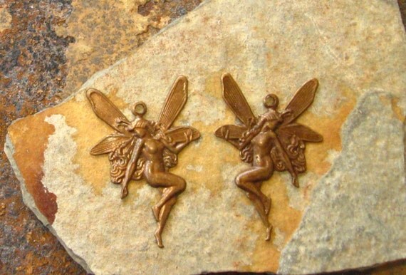 2 Trinity Vintage Patina Small Fairy Drop East and West Pairs - Trinity Brass Co