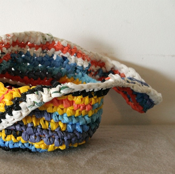 Recycled Plastic Bag Crochet - Big Pink Cupcake