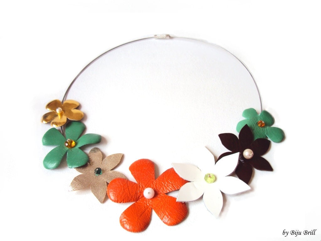 Colorful Leather Flowers Bouquet Necklace