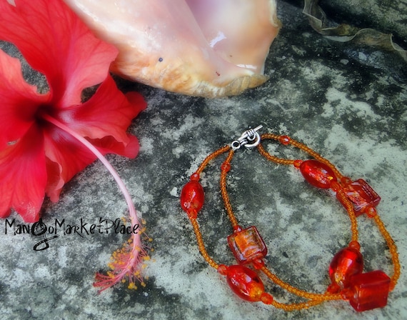 End of Year Sale Jamaican Blooming Hibiscus Bracelet - Glass Beaded Bright Orange