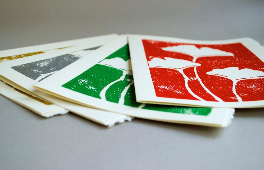 Blank Notecards Set - Ginkgo Leaves - 5 x 7 inches - Red, Silver, Green and Gold
