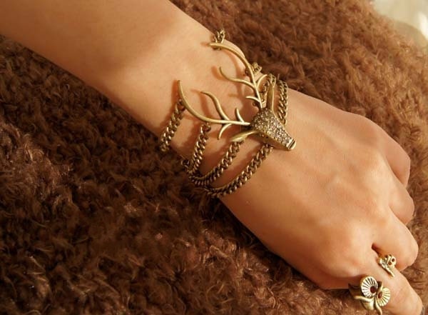 vintage style elk deer antlers bracelet