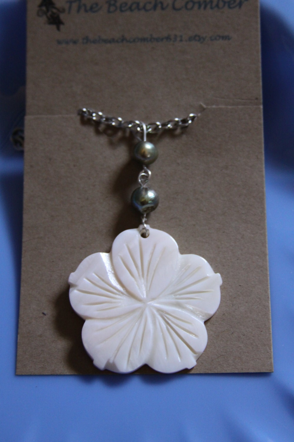 Summer Flower and Pearl Necklace