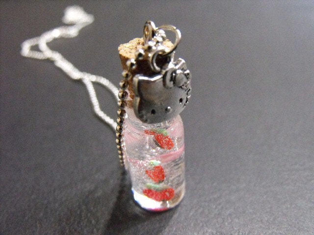 Hello Kitty Bottle Pendant