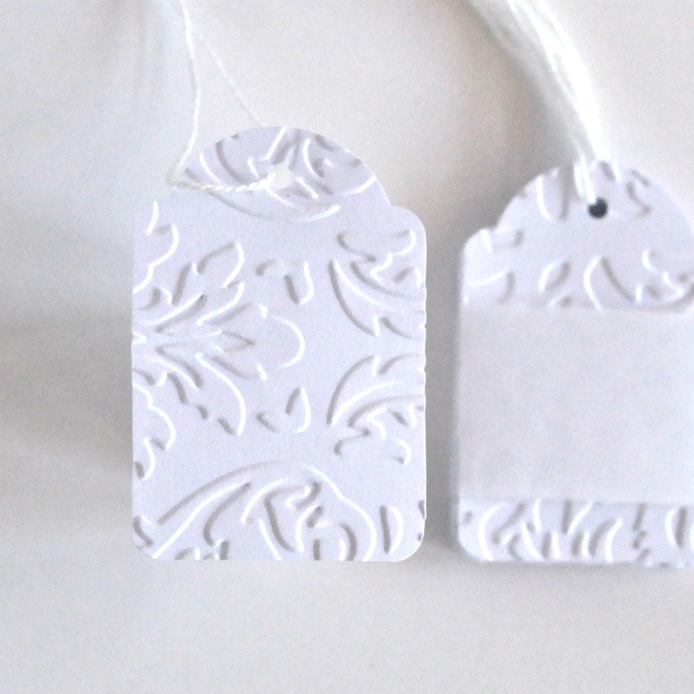 10 Embossed Damask Mini Tags Threaded White