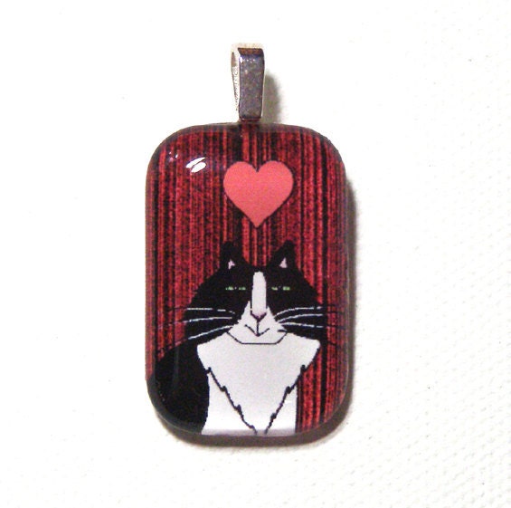 Personalized Cat Pendant...White Longhair Kitty...  Choice of 4 Holiday Colors