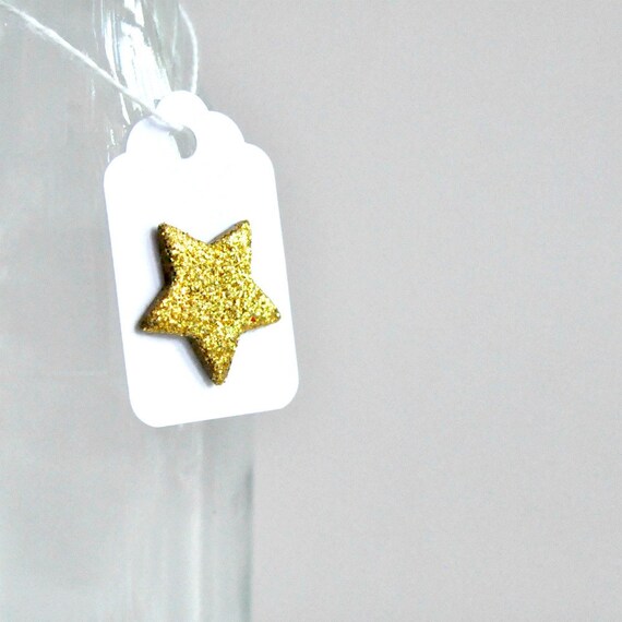 12 Gold Glitter Star Mini Tags Threaded White